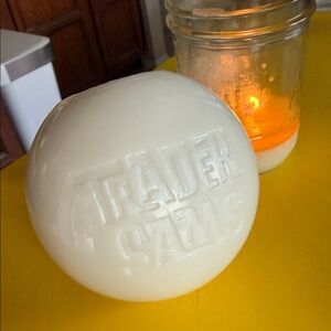 White Pearl Trader Sam’s Disney cup